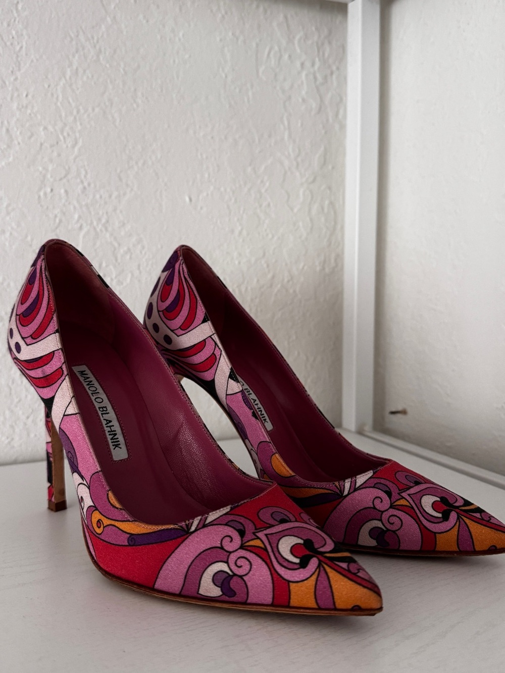 Manolo Blahnik BB 105mm Pink & Orange Pointed-Toe Pumps size 35